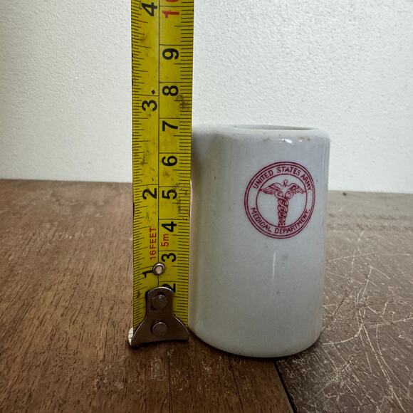1940's Buffalo China C-12 US Army Medical Department Individual Creamer - Picture 9 of 9